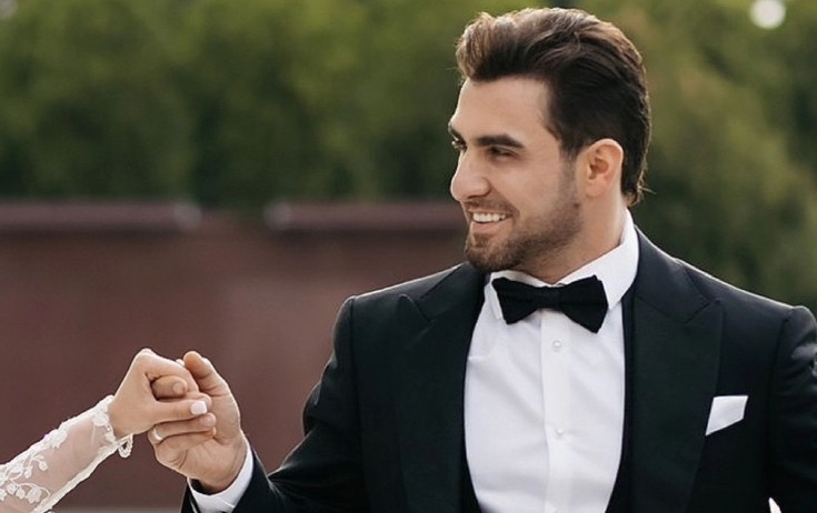 Talıb Tale toyundan fotolar paylaşdı