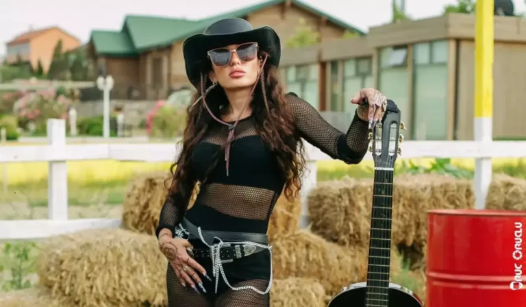 Dilarənin kovboy tərzi – Fotolar