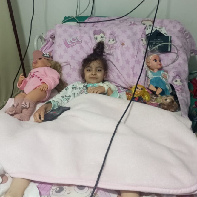 Duyğunun yaşaması üçün köməyə ehtiyacı var