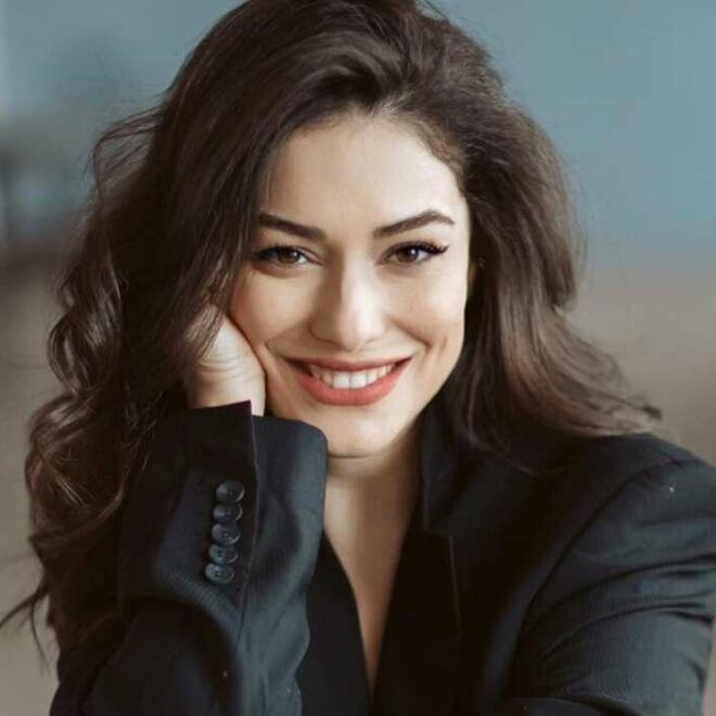 Turanə Hüseynli Türkiyədəki tamaşadan kənarlaşdırıldı – FOTO