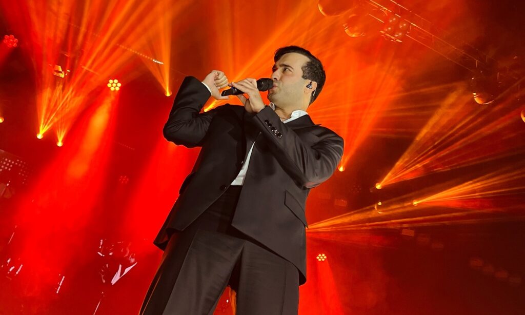 Mert Demirin unudulmaz Bakı konserti baş tutdu  - Fotolar