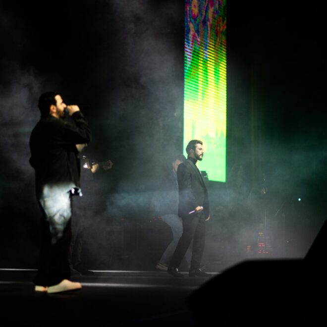 Aygün Bəylərin məşhur mahnısını duet oxudular