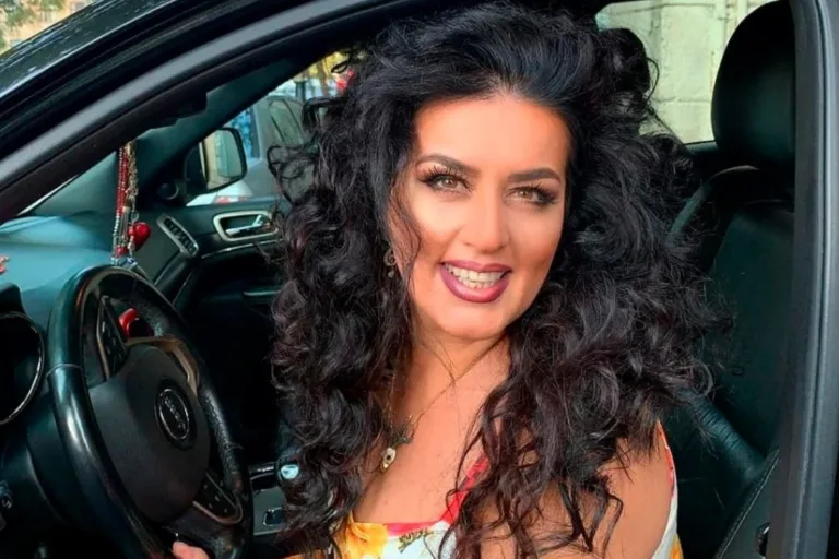 “Mənə kimsə ev versə…” – Elza sponsorlara səsləndi