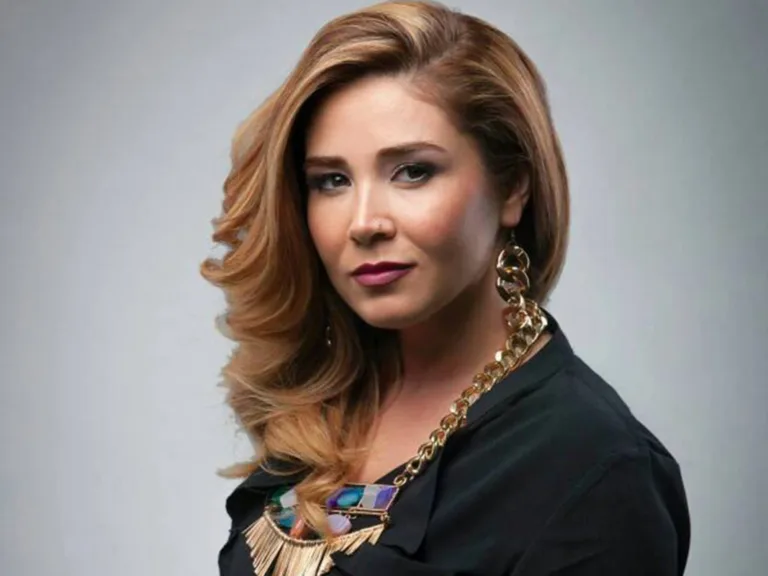 Dünya mediası Elnarə Xəlilovanı “sehrli səs” adlandırdı