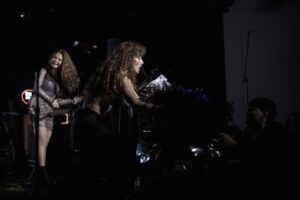 Əfsanə geri qayıtdı: Bakıda möhtəşəm rok gecəsi – FOTOLAR