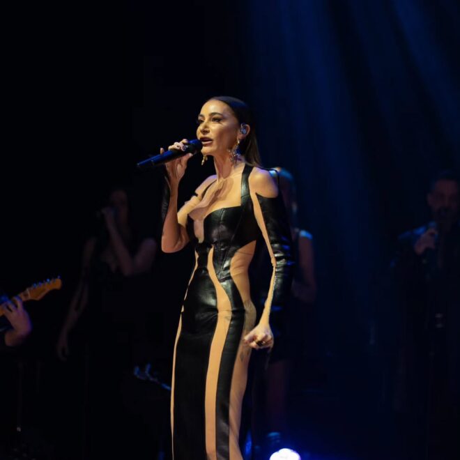 Sıla Bakı konsertində tərzi ilə diqqət çəkdi