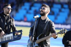 Mərdan Aygün Kazımovanın hitini rokda təqdim etdi