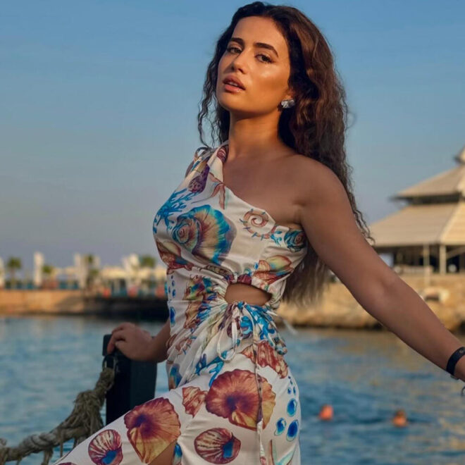 Məşhur aktrisa müəllimliyə başladı