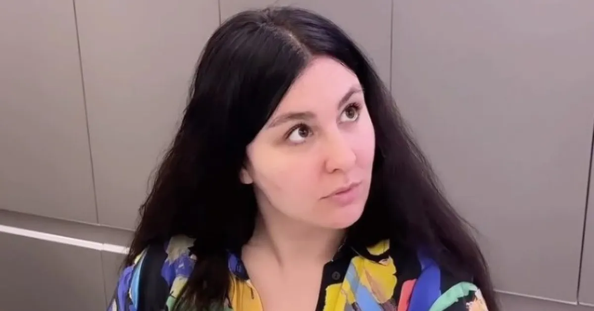 Yasemin Sakallıoğlu: 'Bebeğini göstərməyənə qızıl taxmıram'