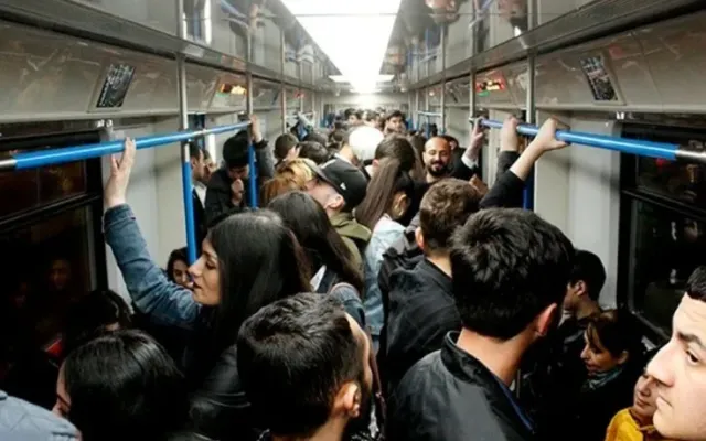 Bakı metrosunda yenə problem yarandı - Yenilənib