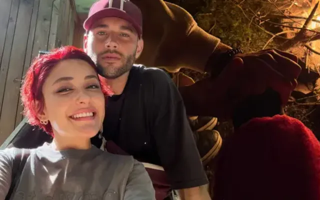 Melek Mosso sevgilisi ilə romantik anlar yaşadı