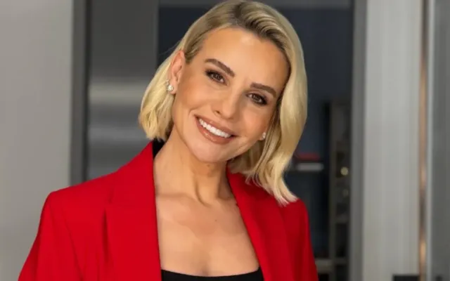 Esra Erol yeni mağaza açdı
