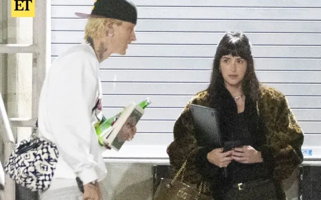 Dakota Conson və Machine Gun Kelly birlikdə görüntüləndi