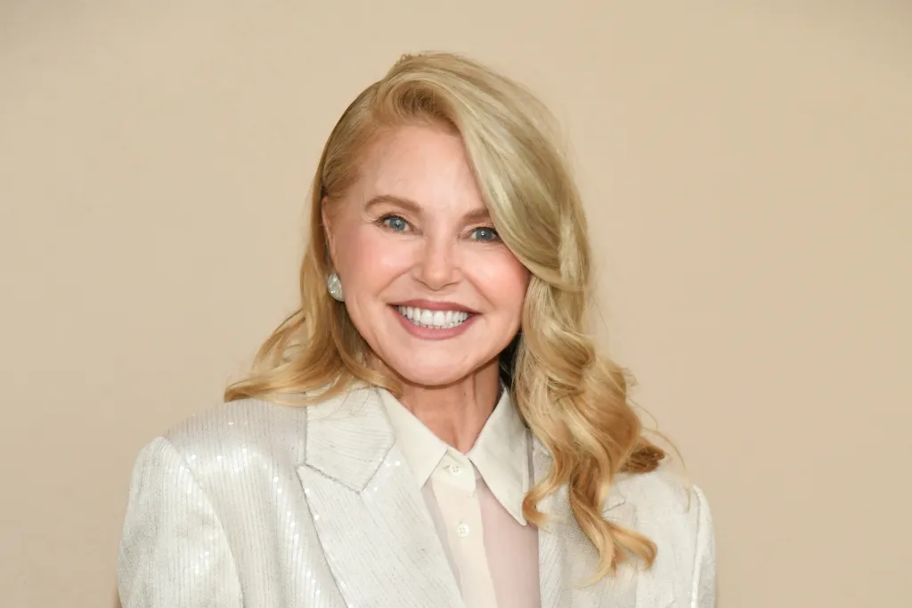 Christie Brinkley şəxsi arxivini açdı – Yeni sənədli serial gəlir
