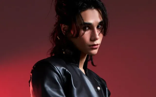 Jeff Satur Universal Music ilə müqavilə imzaladı