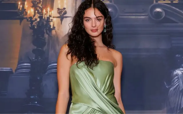 Cessika Çestein yeni görünüşü ilə təəccübləndirdi