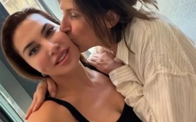 Ebru Yaşar və Amanda Mille bir araya gəldi