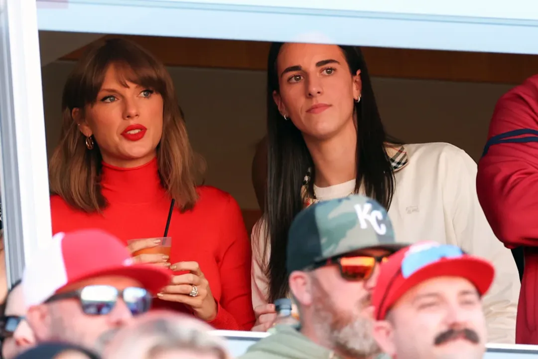 Taylor swift və caitlin clark chiefs oyununda – Pərəstişkarlar heyran qaldı