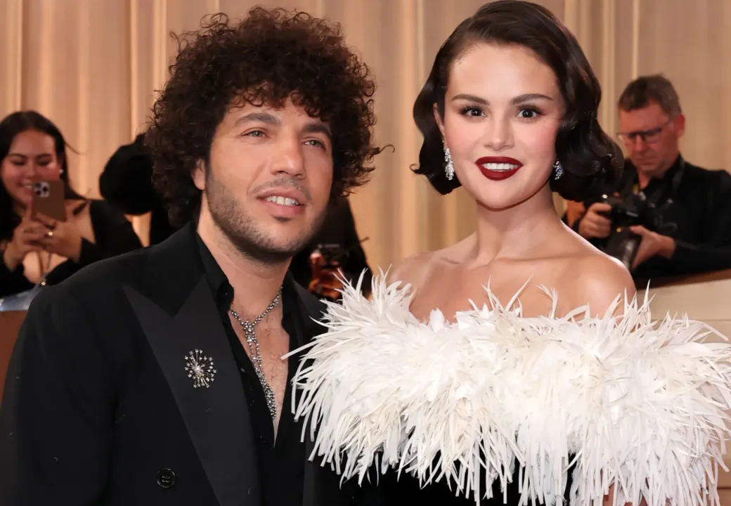 Selena Qomezin əri münasibətlərinin başlanğıcını açıqladı