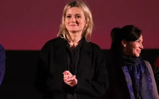 Nadya Mixalkova yeni filmin təqdimatında göründü